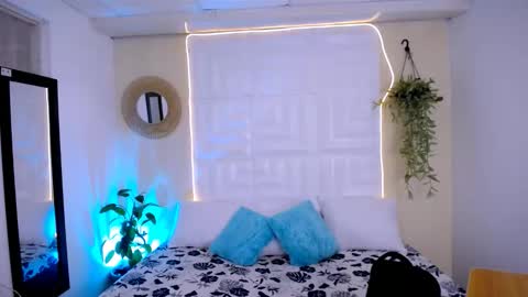 DINA online show from 10, 3, 2026