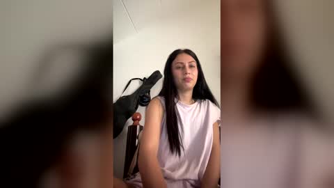 Snapshot of diosa_cristal_ chatting on 5, 1, 2026 Cristal Independent model online show from 5, 1, 2026