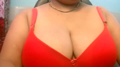 Snapshot of dipa2345 chatting on 4, 10, 2025 dipa2345 online show from 4, 10, 2025