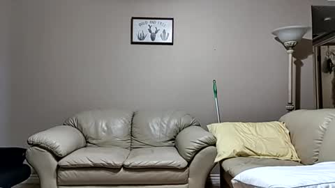 DIPSTIK online show from 18, 9, 2025