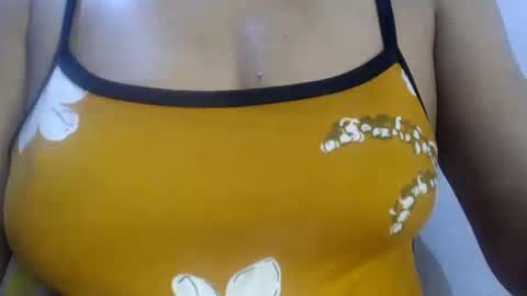 Snapshot of dirtiplay chatting on 15, 10, 2025 dirtiplay online show from 15, 10, 2025