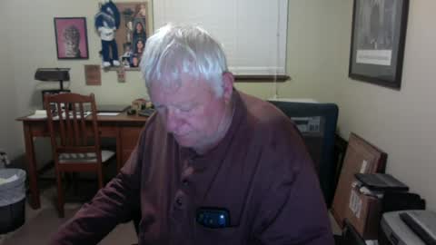 Snapshot of dirtrider195080438 chatting on 19, 7, 2026 dirtrider195080438 online show from 19, 7, 2026