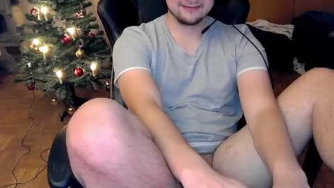 Snapshot of dirty_fun_boy chatting on 16, 12, 2024 dirty_fun_boy online show from 16, 12, 2024