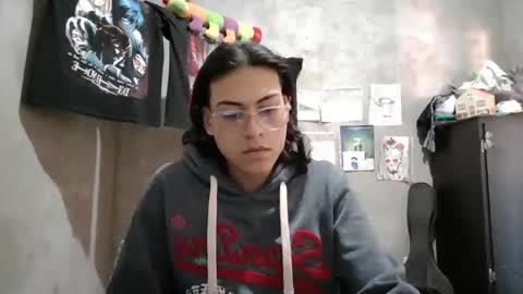 dirty model online show from 2, 7, 2026