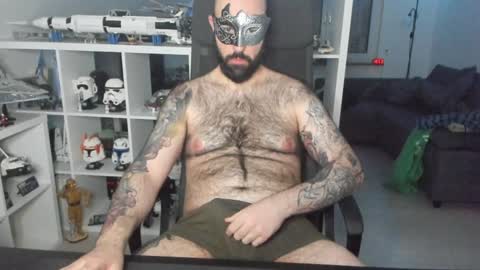 Robert online show from 8, 2, 2025