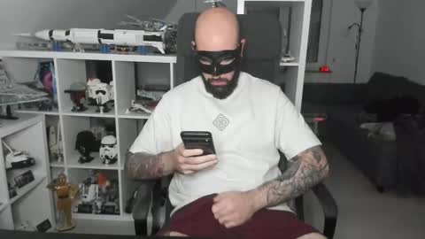 Robert online show from 2, 11, 2025