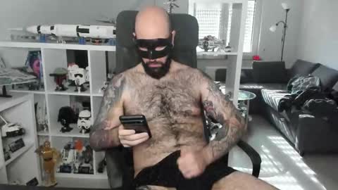 Robert online show from 5, 11, 2025