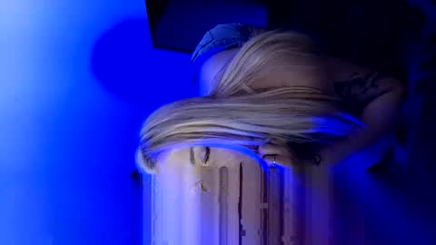 Daisy Wylde online show from 22, 2, 2026