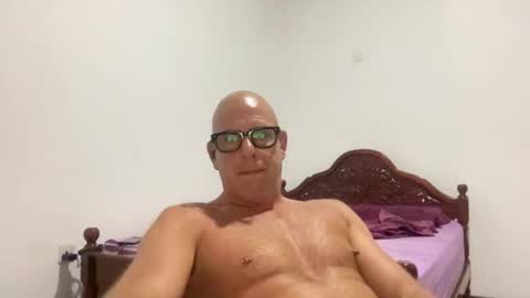 Dirtydanlondon online show from 26, 2, 2026