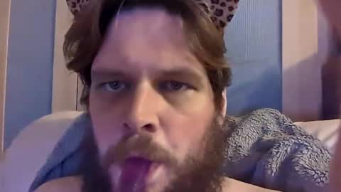 Snapshot of dirtydogsday chatting on 31, 10, 2025 Dirtydog online show from 31, 10, 2025