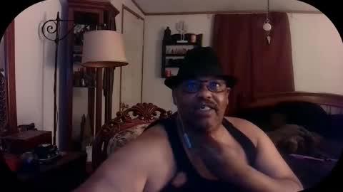 Snapshot of dirtyoman2ya chatting on 14, 11, 2025 dirtyoman2ya online show from 14, 11, 2025