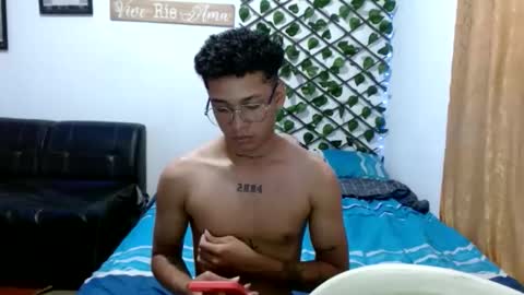 dirtyslimlatin online show from 10, 4, 2026