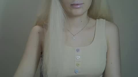 DitaMilton online show from 25, 12, 2024