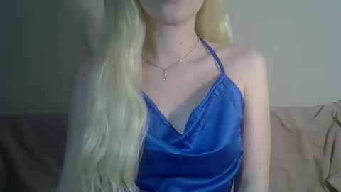 DitaMilton online show from 15, 12, 2025