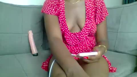queen kinky online show from 18, 4, 2026