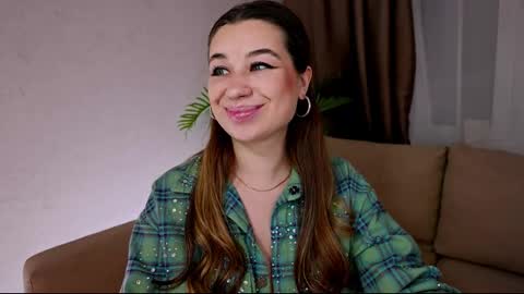 Tia online show from 25, 2, 2025