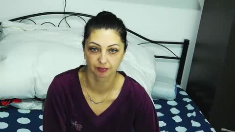 Snapshot of divinafrodita chatting on 12, 3, 2025 Sandra online show from 12, 3, 2025