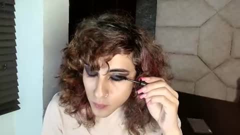 Snapshot of divine____ chatting on 13, 6, 2026 DIVINE online show from 13, 6, 2026