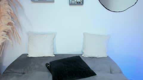 Amy  online show from 26, 2, 2025