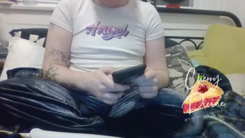 divinecherrypie online show from 31, 1, 2025