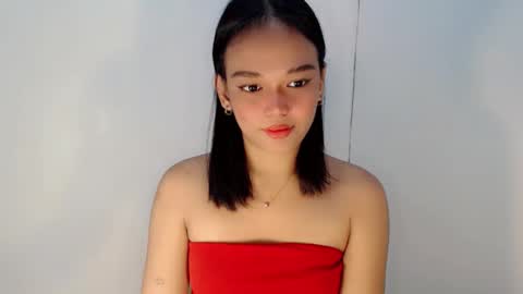 Crystal mae online show from 26, 4, 2026