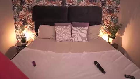 DivineJasss online show from 12, 1, 2026