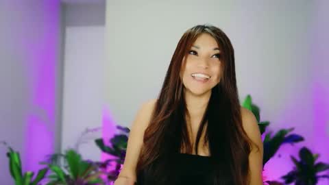 DivineLynn online show from 26, 11, 2025