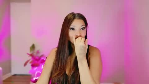 DivineLynn online show from 23, 2, 2026