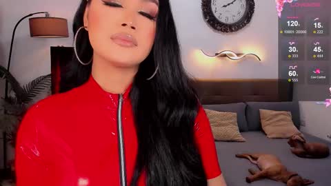 Snapshot of divinequeen chatting on 20, 11, 2025 online show from 20, 11, 2025