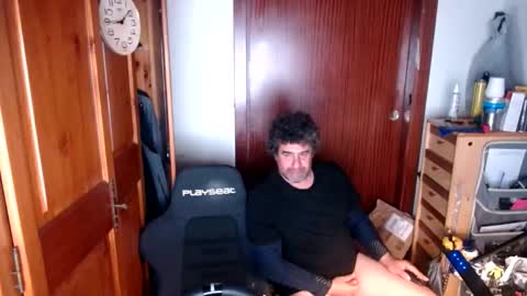 divitimido online show from 8, 1, 2026