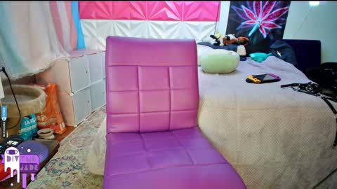 Snapshot of divynejade chatting on 2, 12, 2024 Jade Divyne online show from 2, 12, 2024