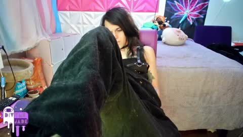 Snapshot of divynejade chatting on 3, 12, 2024 Jade Divyne online show from 3, 12, 2024