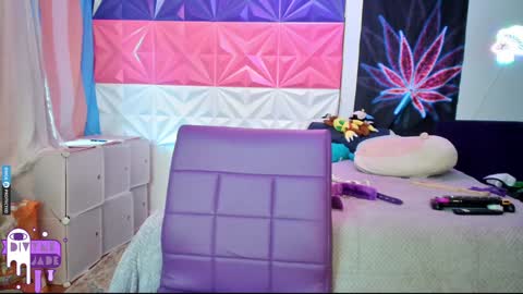 Snapshot of divynejade chatting on 8, 12, 2024 Jade Divyne online show from 8, 12, 2024