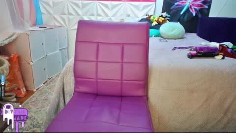 Snapshot of divynejade chatting on 9, 12, 2024 Jade Divyne online show from 9, 12, 2024