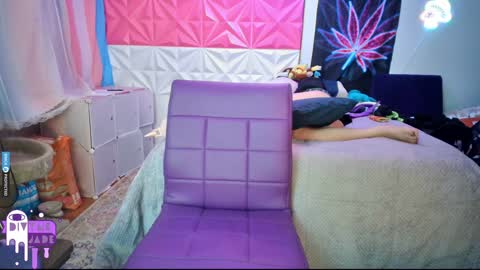 Snapshot of divynejade chatting on 10, 12, 2024 Jade Divyne online show from 10, 12, 2024