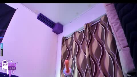 Snapshot of divynejade chatting on 15, 2, 2025 Jade Divyne online show from 15, 2, 2025