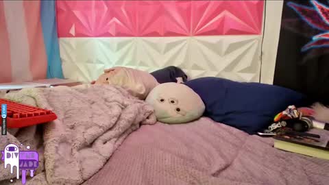 Snapshot of divynejade chatting on 2, 3, 2025 Jade Divyne online show from 2, 3, 2025