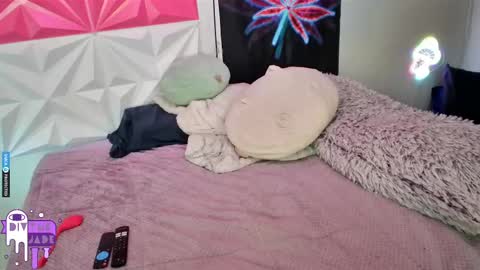 Snapshot of divynejade chatting on 7, 3, 2025 Jade Divyne online show from 7, 3, 2025