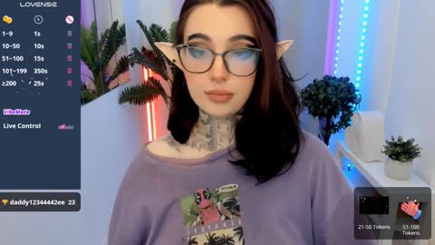 dixipixi_ online show from 8, 12, 2024