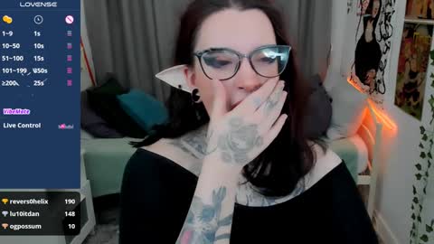 dixipixi_ online show from 3, 1, 2025