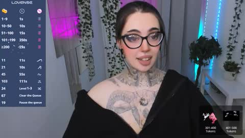 dixipixi_ online show from 28, 3, 2026