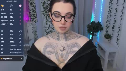 dixipixi_ online show from 30, 3, 2026