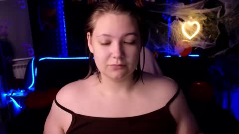 Jenia online show from 27, 10, 2025