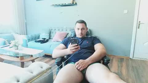 STR8 BOYv online show from 25, 7, 2026
