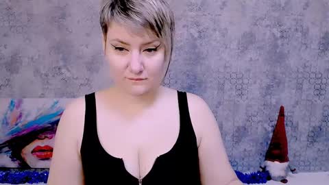 Snapshot of djullia chatting on 4, 1, 2025 djullia online show from 4, 1, 2025
