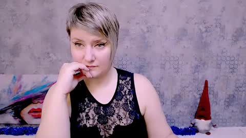 Snapshot of djullia chatting on 9, 1, 2025 djullia online show from 9, 1, 2025