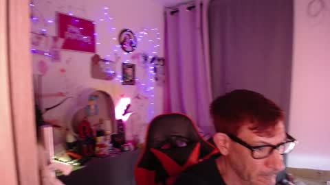 Snapshot of dlacarra chatting on 28, 12, 2024 David Lucky 13 online show from 28, 12, 2024