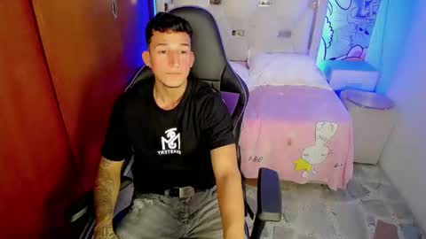 Snapshot of dmitryy_ chatting on 25, 2, 2026 DMITRY online show from 25, 2, 2026