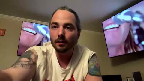 Snapshot of dmoneyyy1124 chatting on 5, 5, 2026 dmoneyyy1124 online show from 5, 5, 2026