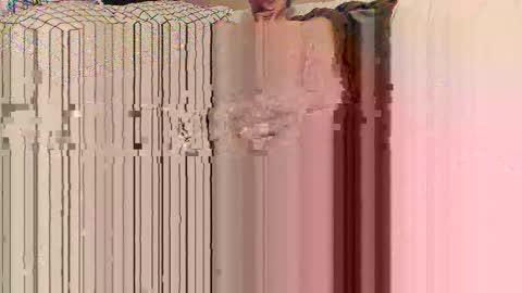 Snapshot of do4you2 chatting on 15, 9, 2025 do4you2 online show from 15, 9, 2025